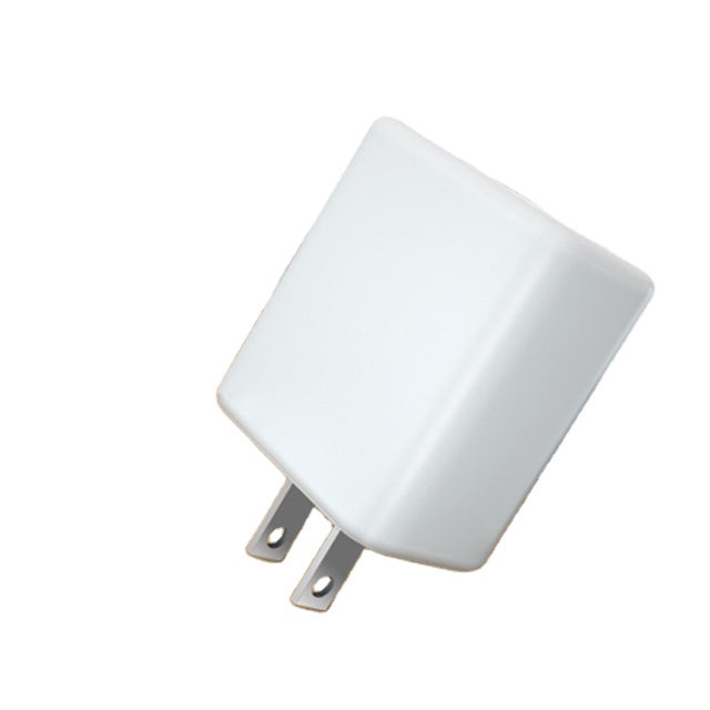 Wireless Quick Charge Environment Friendly Fireproof Material Suitable For Apple Charger Black And White Charging Plug